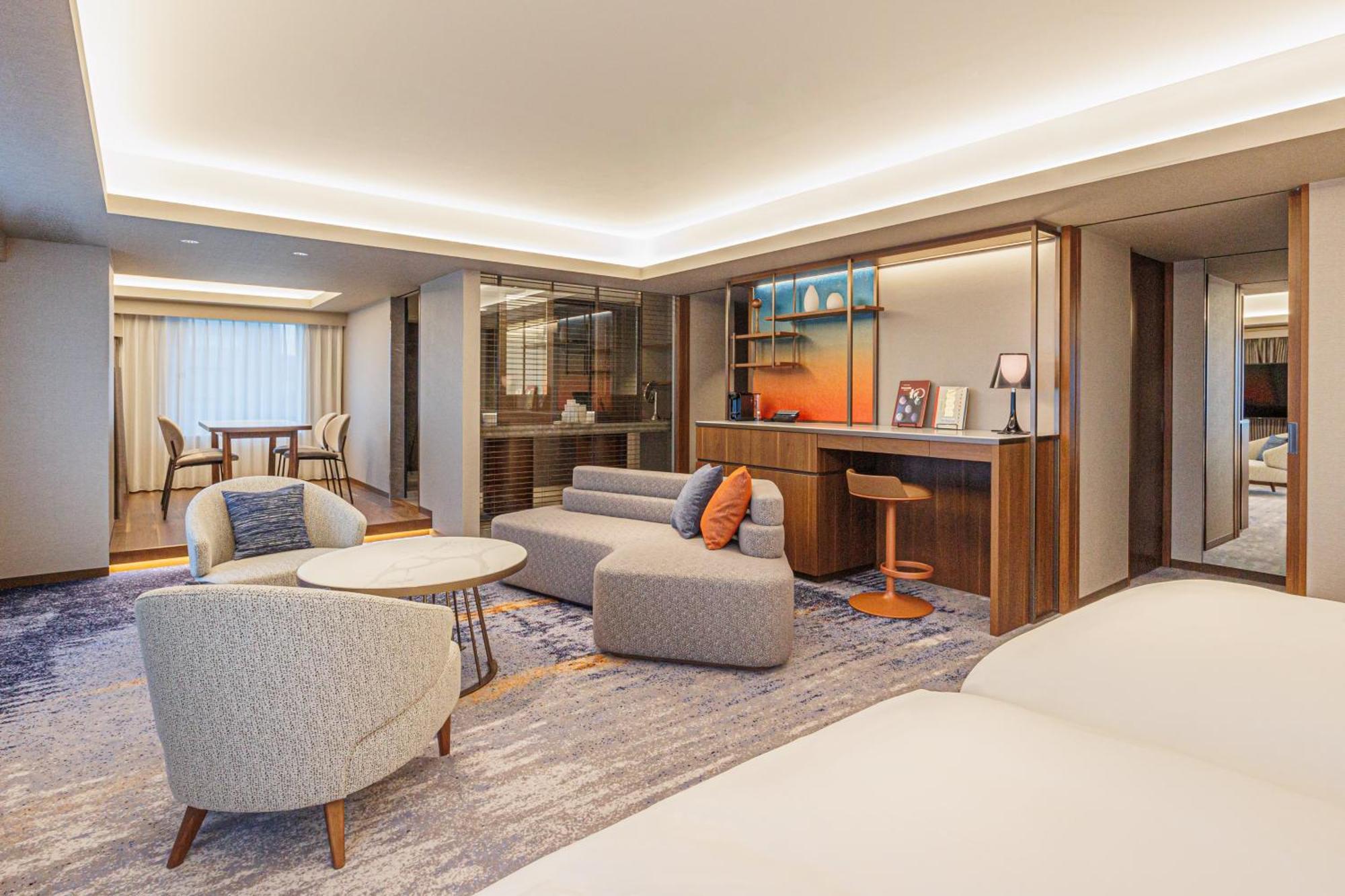 Ana Crowne Plaza By Ihg Hotel